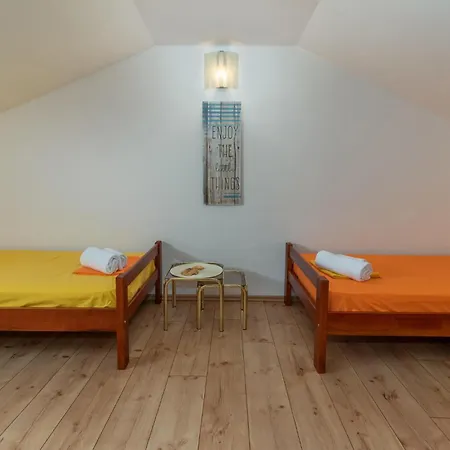 2 Bedroom Beautiful In